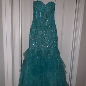 Prom dress